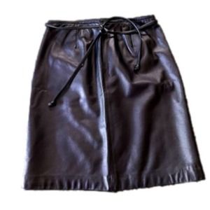 𝅺Valerie Stevens Black  Leather Skirt A-Line Knee Length Retro Petite 10P